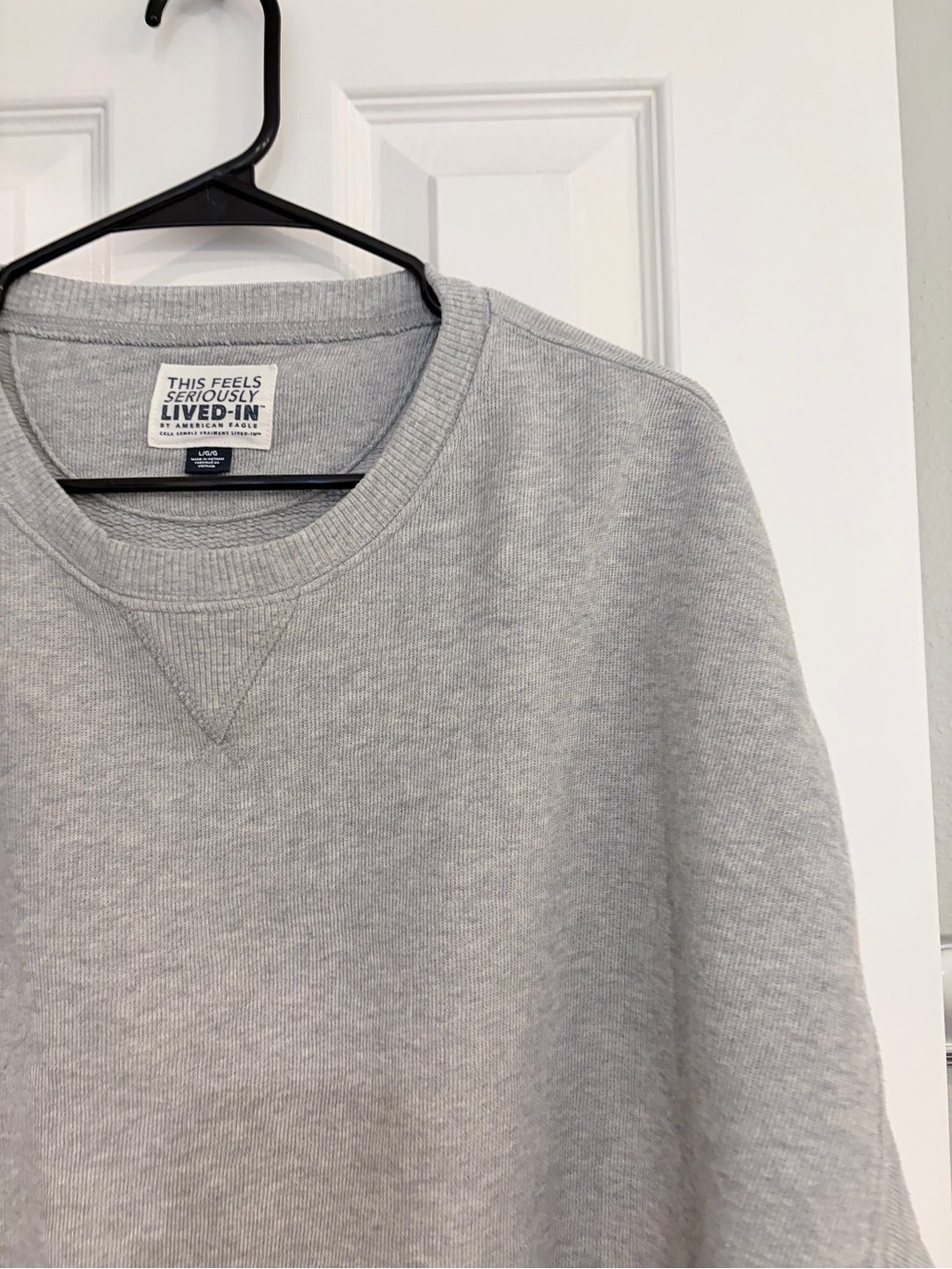 American Eagle Seriously Lived In Gray Crewneck Sweatshirt Large - Picture 5 of 8